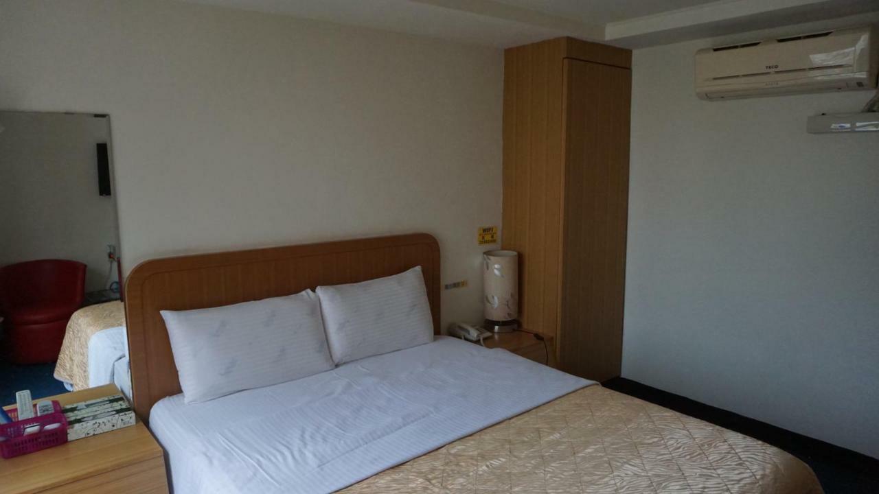 Chian Huei Business Hotel Taipeh Exterior foto